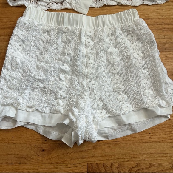 SHEIN crocheted top and shorts matching set - Picture 4 of 7